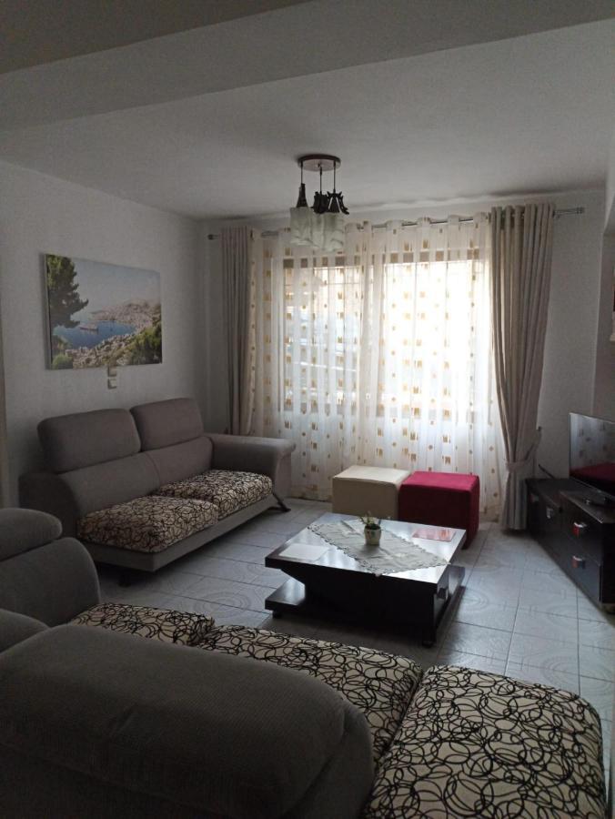 Lighting Jasminum Apartment Sarandë エクステリア 写真